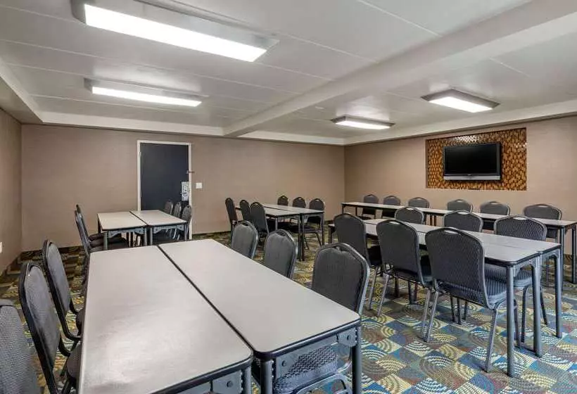 호텔 Comfort Inn Northeast