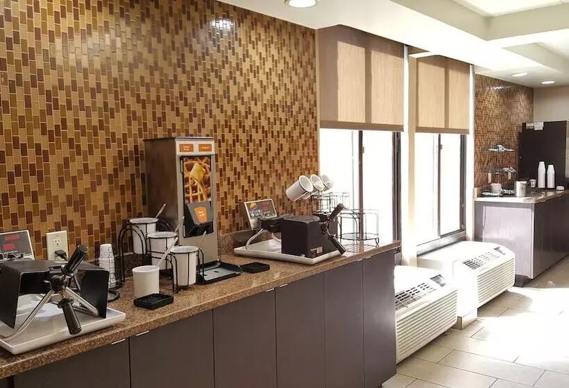 호텔 Comfort Inn Northeast