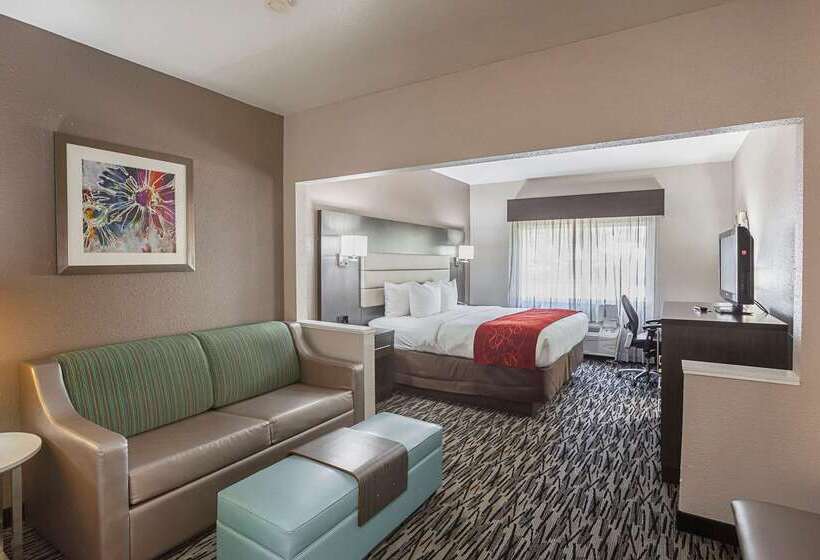 Отель Comfort Suites Lewisville