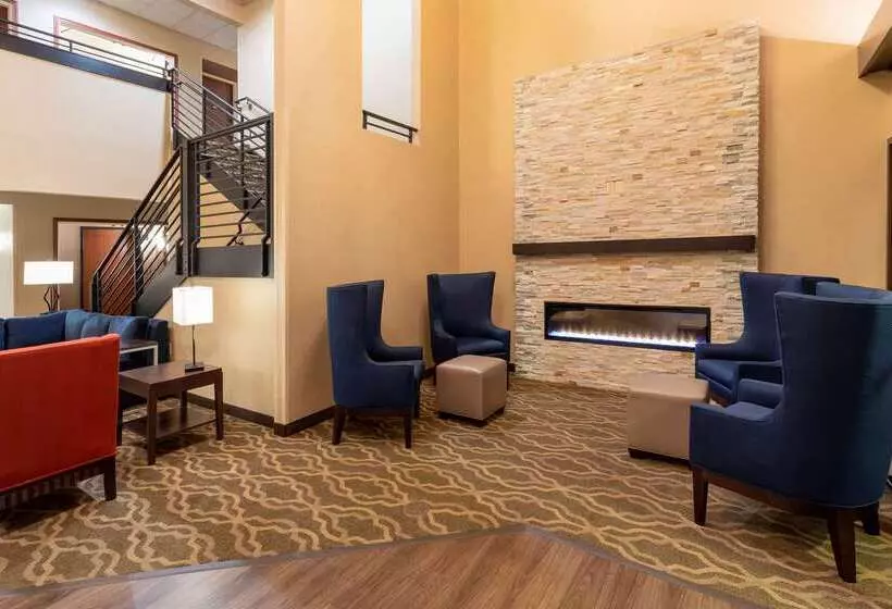 Hotelli Comfort Suites