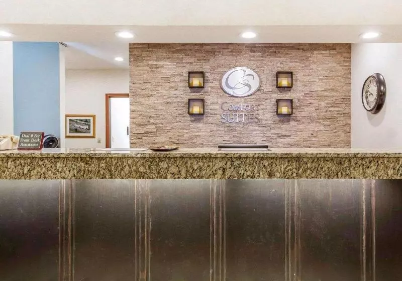 Hotelli Comfort Suites