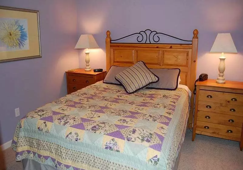 ホテル Copperbottom Inn