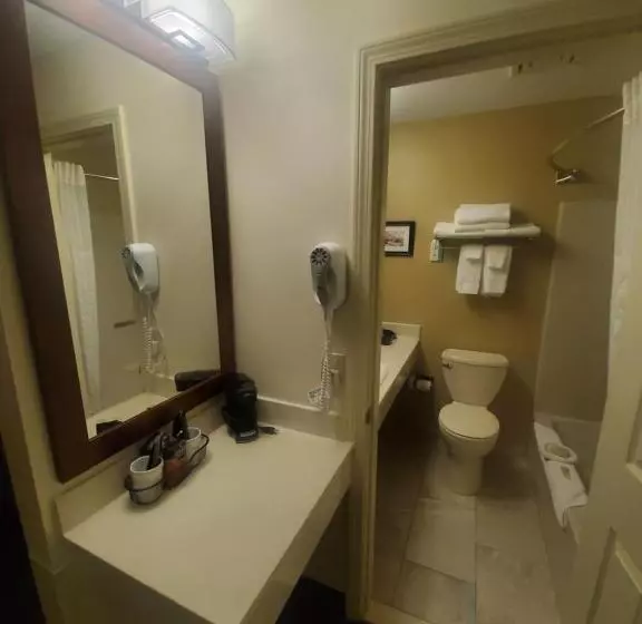 هتل Country Inn At The Mall