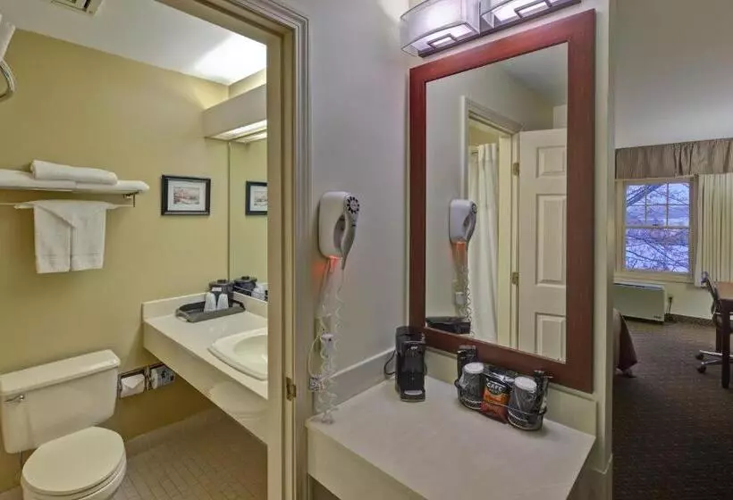 هتل Country Inn At The Mall