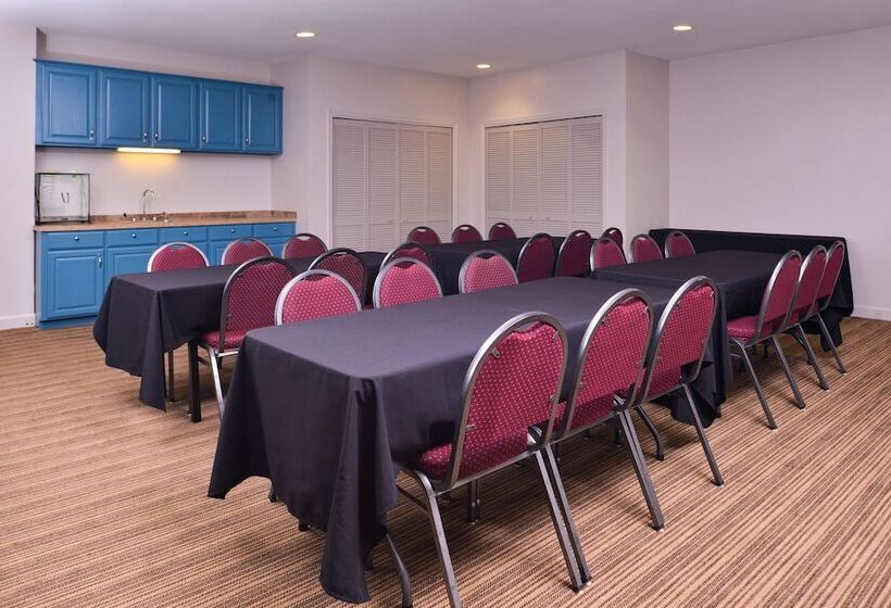 בית מלון כפרי Country Inn & Suites By Radisson, Omaha Airport, Ia