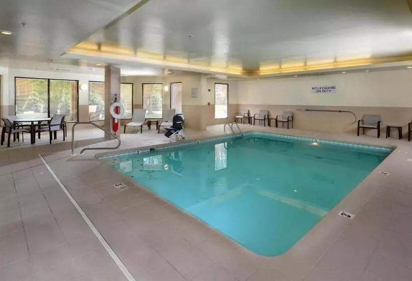 ホテル Courtyard Beckley