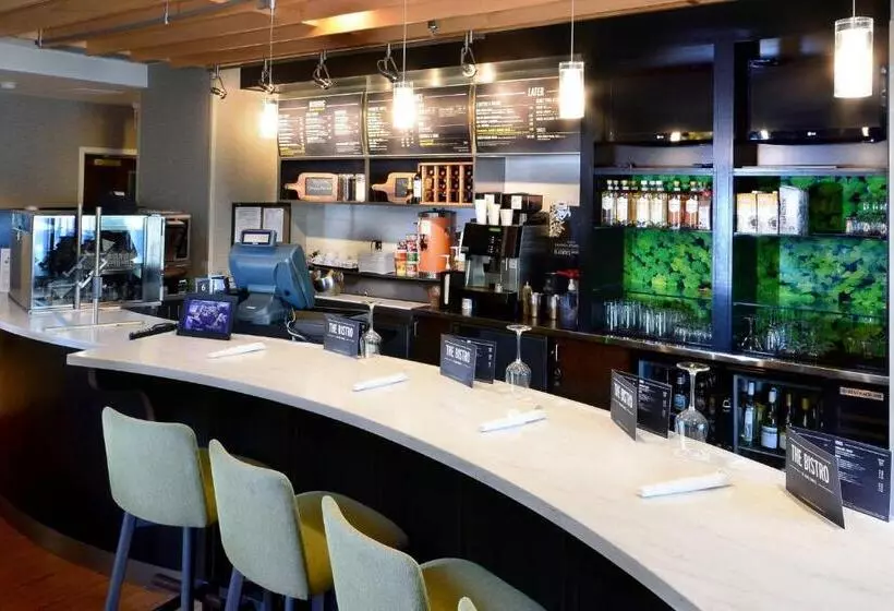 ホテル Courtyard Beckley