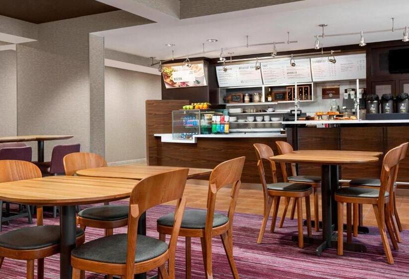 فندق Courtyard Bowling Green Convention Center