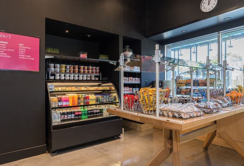 ホテル Courtyard By Marriott Charlotte Matthews