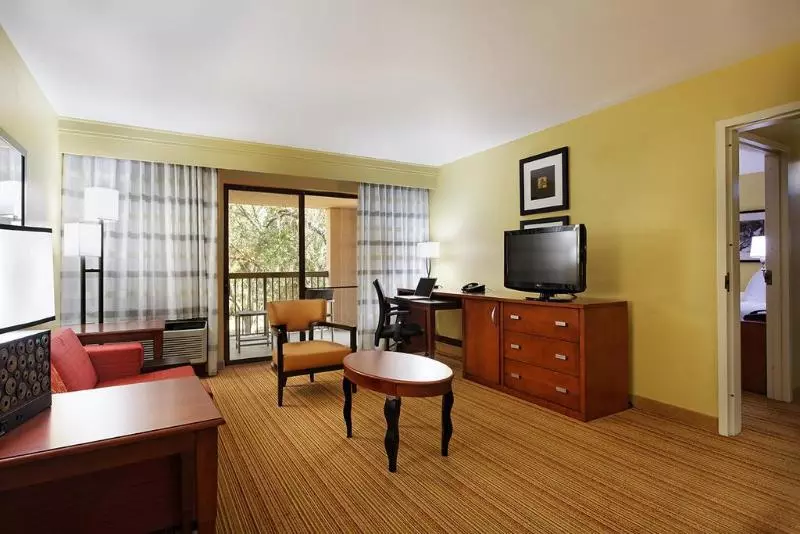 ホテル Courtyard Tampa North/i75 Fletcher