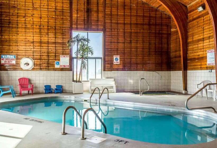 فندق Econo Lodge North