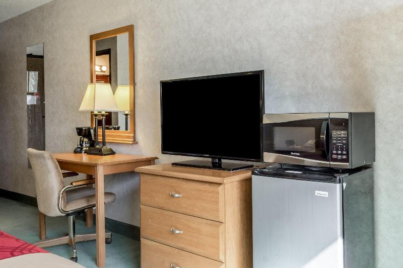 فندق Econo Lodge North