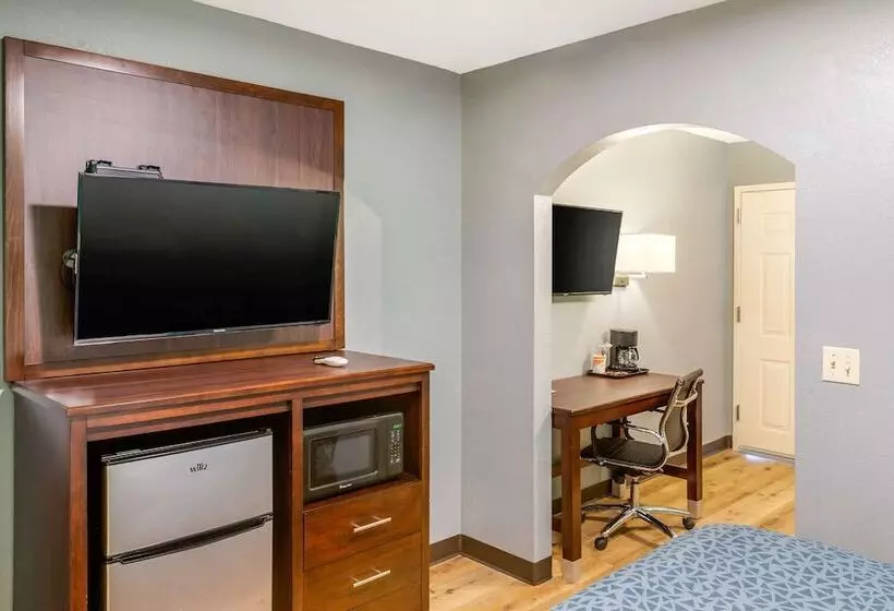 ホテル Econo Lodge West   Coors Blvd