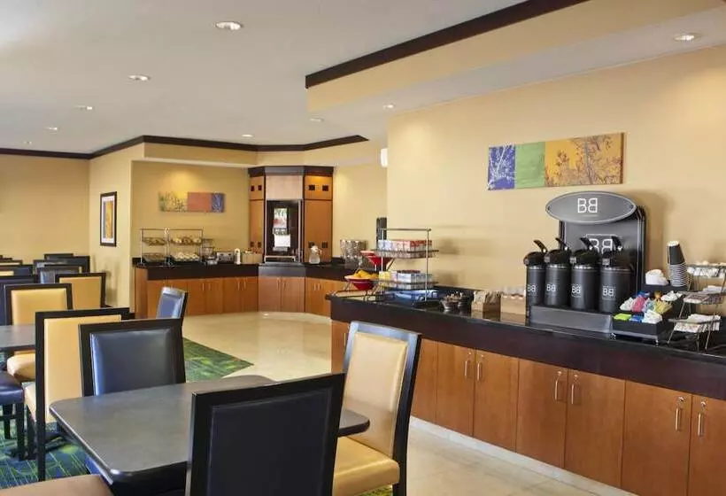 酒店 Fairfield Inn & Suites By Marriott Memphis East Galleria