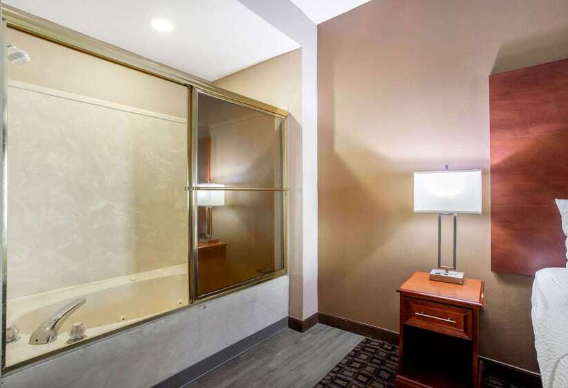 فندق La Quinta Inn By Wyndham Decatur Alabama