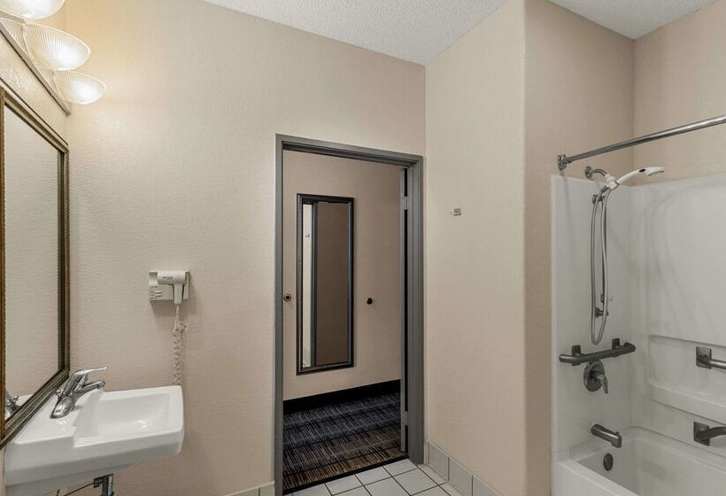 호텔 Quality Inn Denver Northeast Brighton