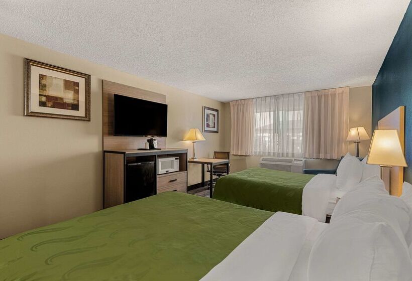 호텔 Quality Inn Denver Northeast Brighton