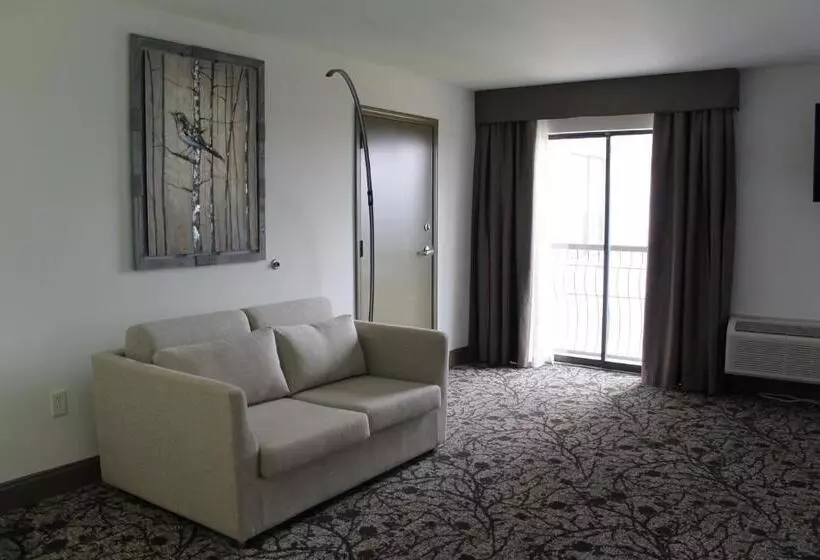 Regalia Hotel & Conference Center