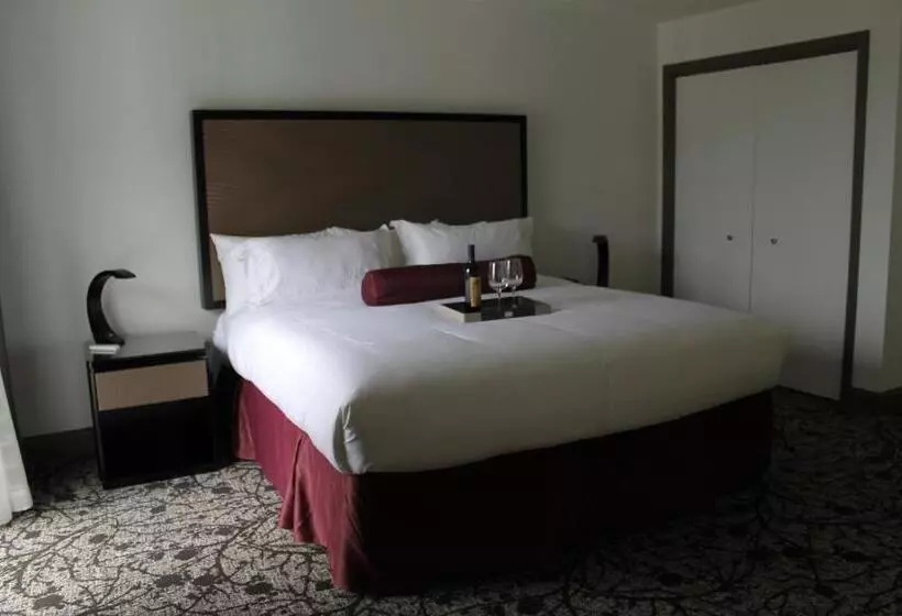 Regalia Hotel & Conference Center