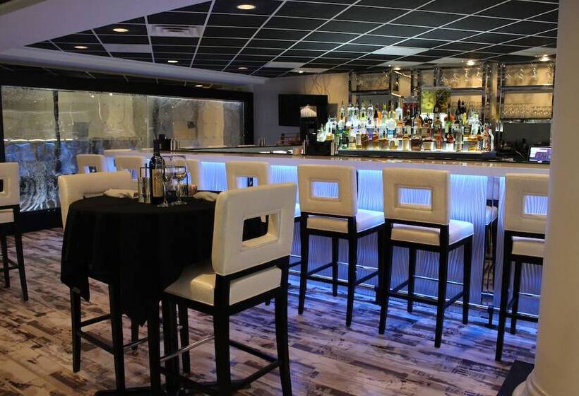 Regalia Hotel & Conference Center