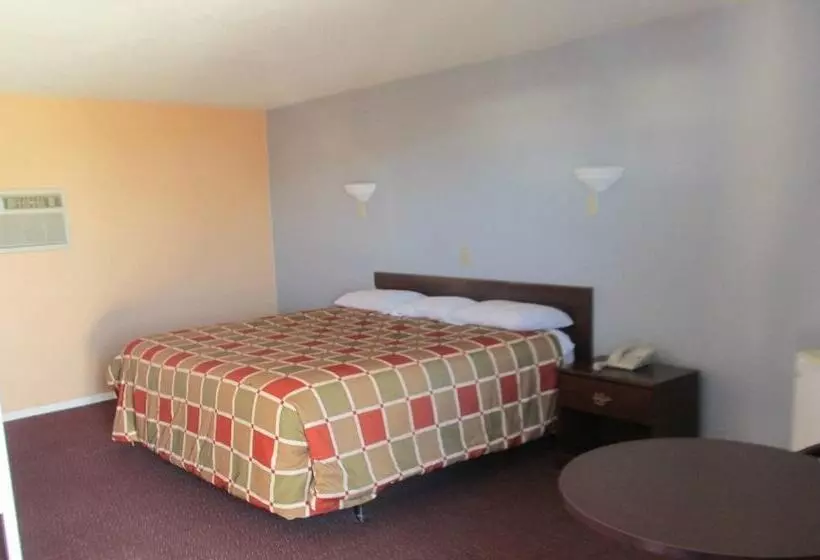 Travelers Lodge Motel & Rv Park Us 287&us 96