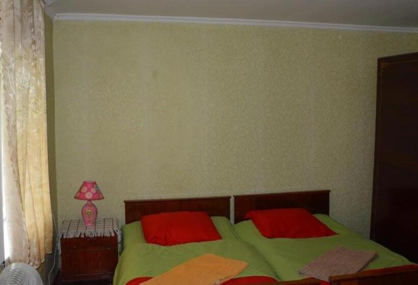 هاستل Guesthouse Gegi