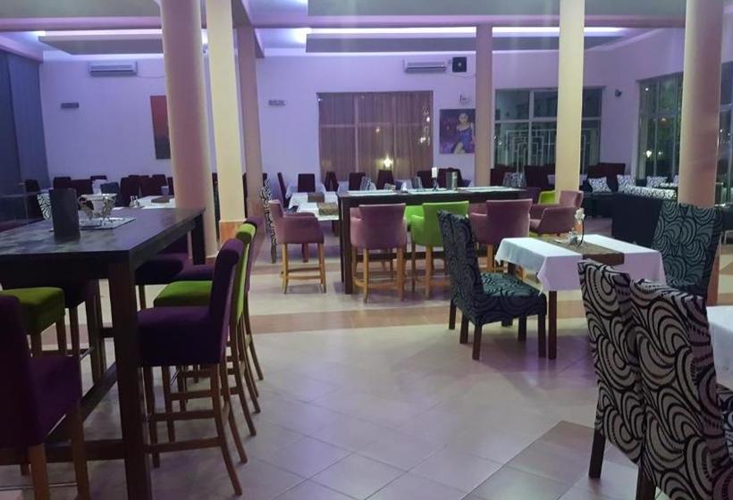 هتل Apartmani 401 Bijeljina