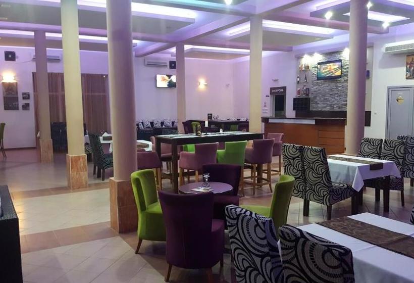 هتل Apartmani 401 Bijeljina