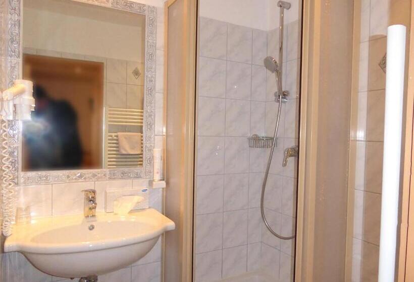 호텔 Kärntnerland