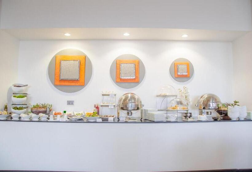 Amaryllis Hotel Blantyre