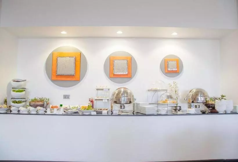 Amaryllis Hotel Blantyre