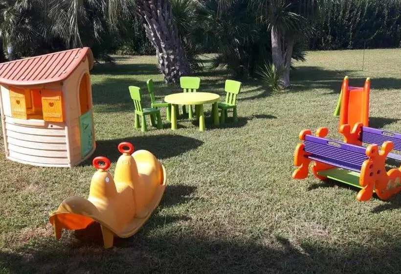 ベッドアンドブレックファースト Villa Minerva Family Relais