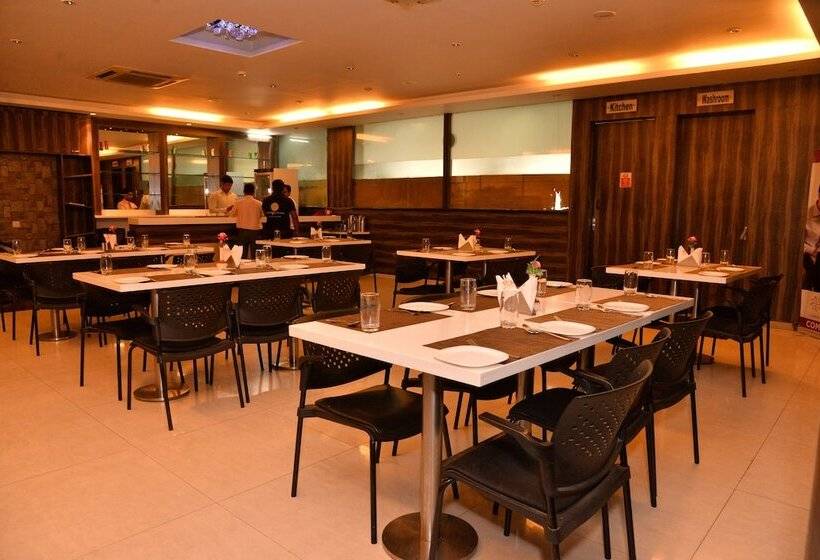 Genx Surat By 1589 Hotels