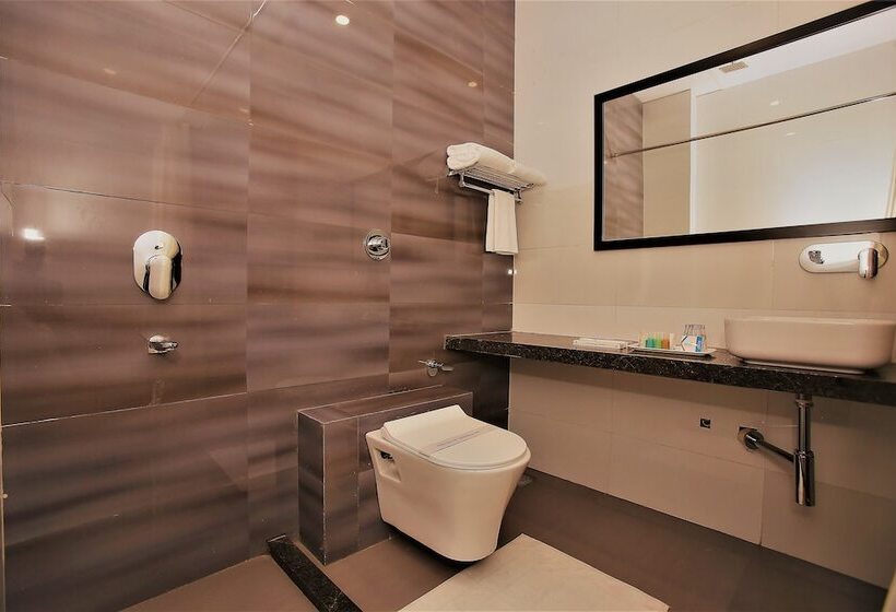 Genx Surat By 1589 Hotels