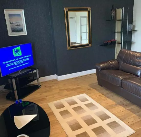 Aamiaismajoitus (B&B) Lake Lounge Rooms