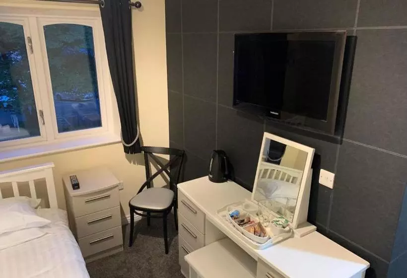 Aamiaismajoitus (B&B) Lake Lounge Rooms