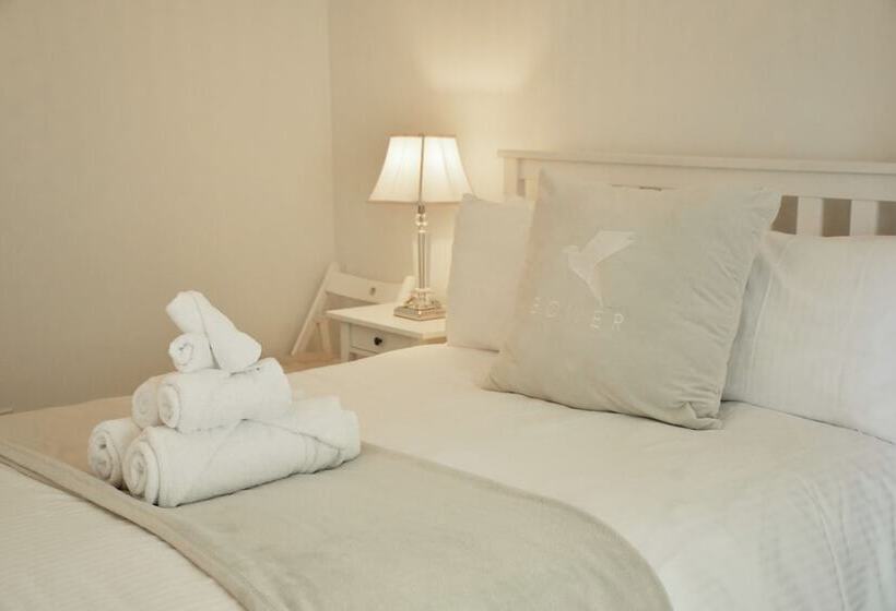 Du Vieux Port By Bower Boutique Hotels