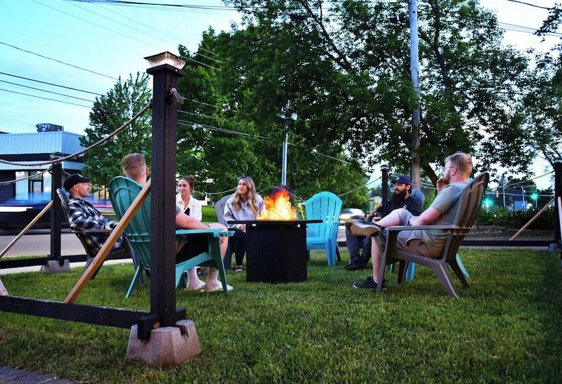 Du Vieux Port By Bower Boutique Hotels