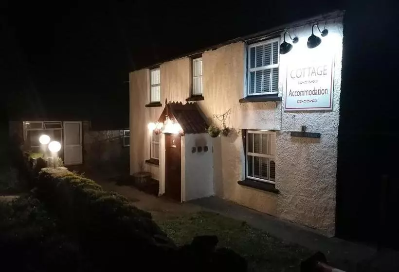 Aamiaismajoitus (B&B) The Cottage