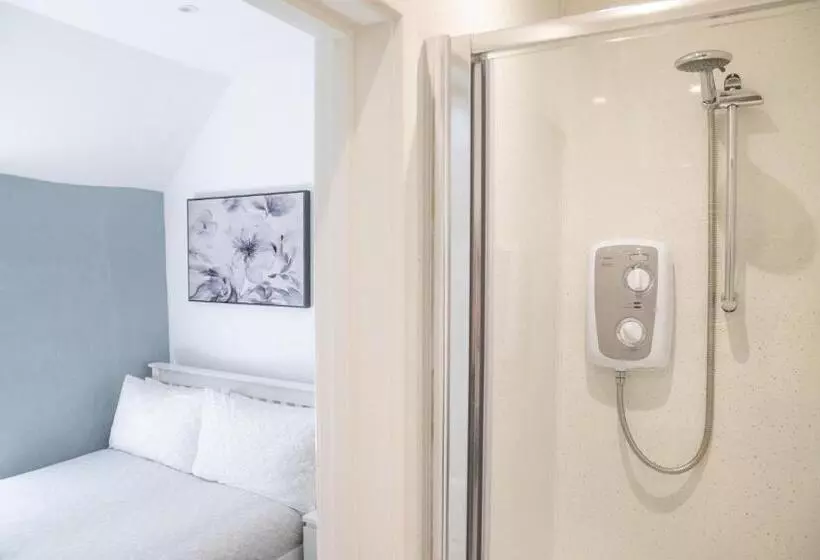 Aamiaismajoitus (B&B) The Cottage