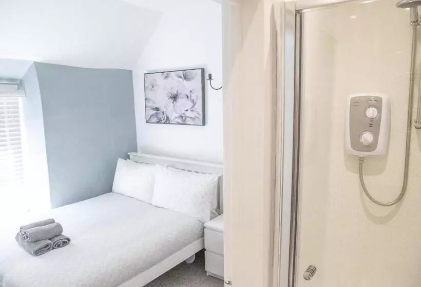 Aamiaismajoitus (B&B) The Cottage