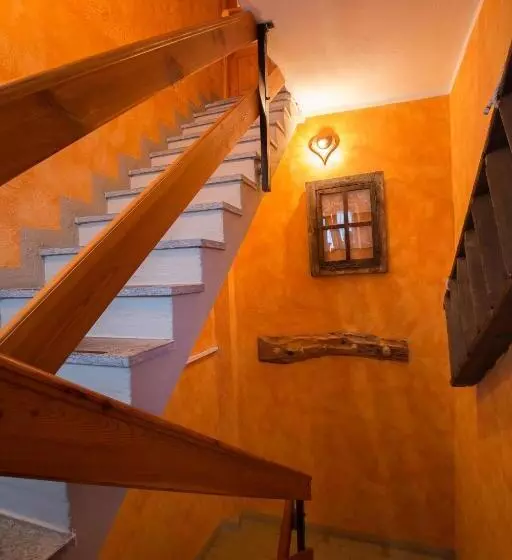 Majatalo Grand Golliat