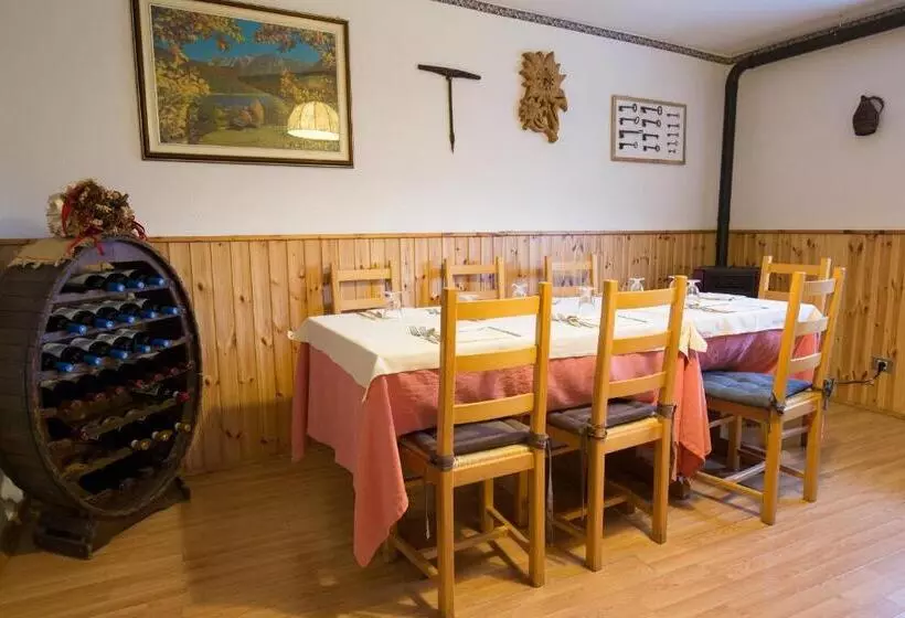 Majatalo Grand Golliat