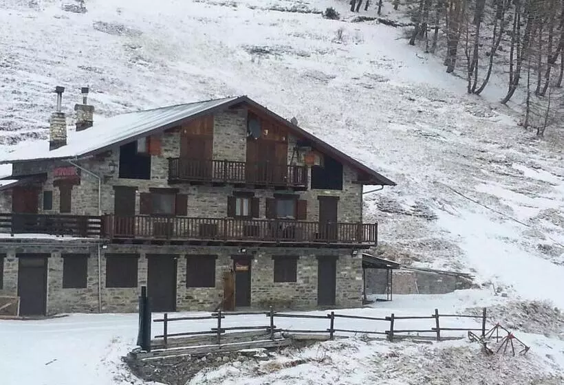 Majatalo Grand Golliat