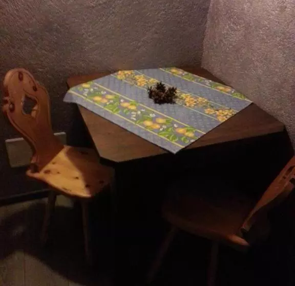 Majatalo Grand Golliat