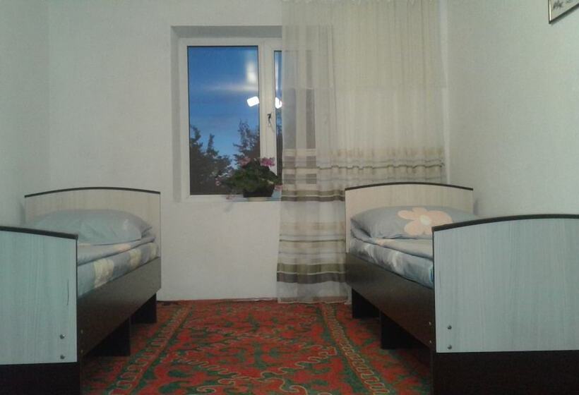 پانسیون Trekking Center