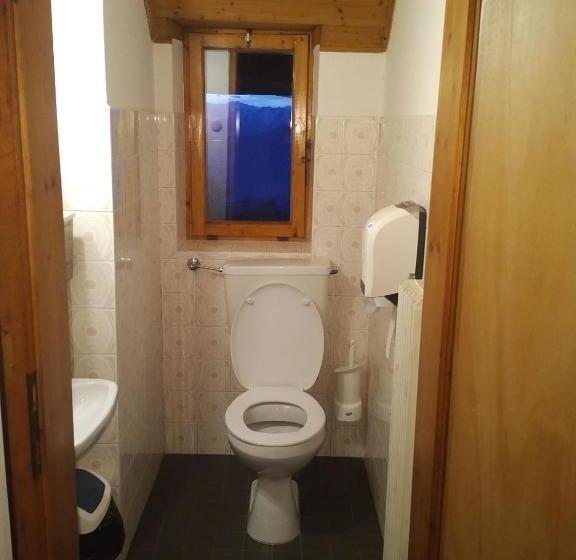 ペンション Gasthof Schmiederalm