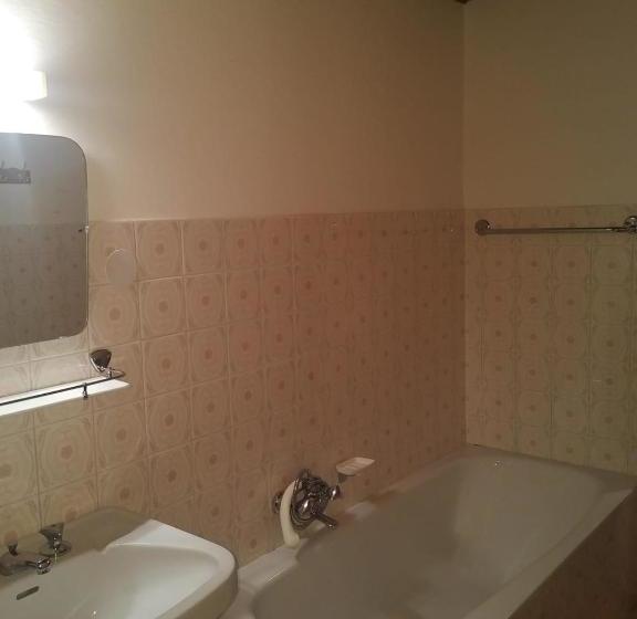 ペンション Gasthof Schmiederalm