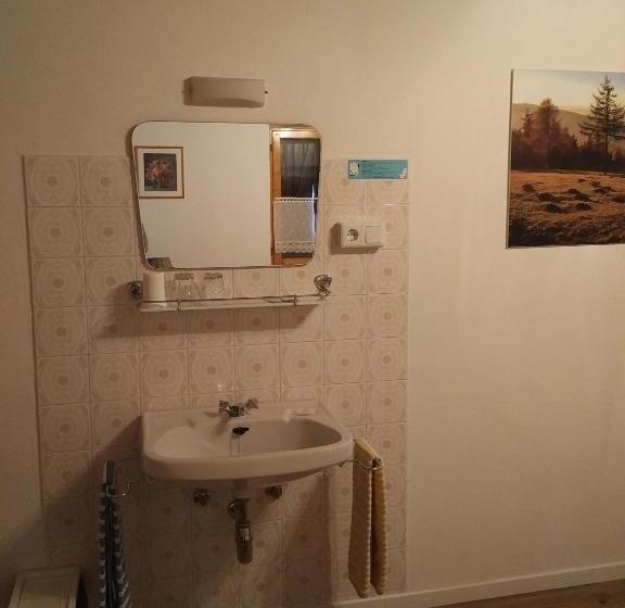 ペンション Gasthof Schmiederalm