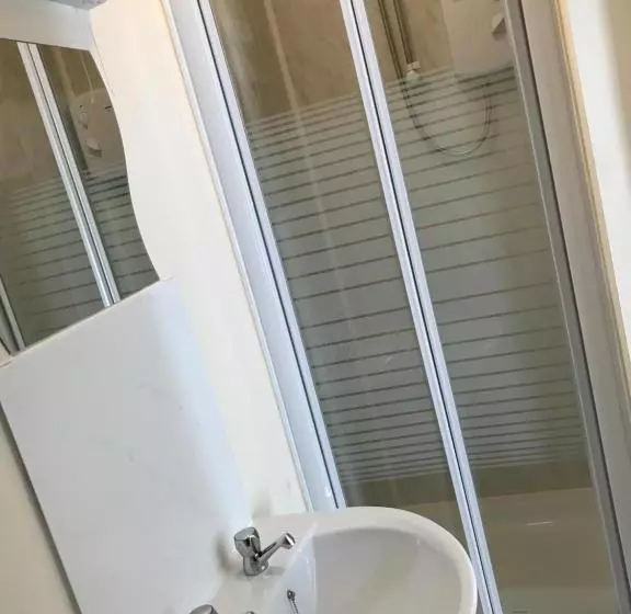 ペンション Glenfaba Guest House